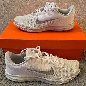 White/ gray nike downshifter 9